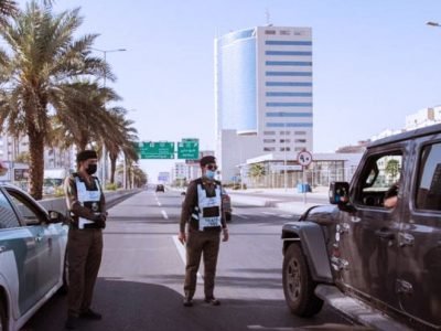 Makkah and Madinah on 24 hours lockdown for all areas